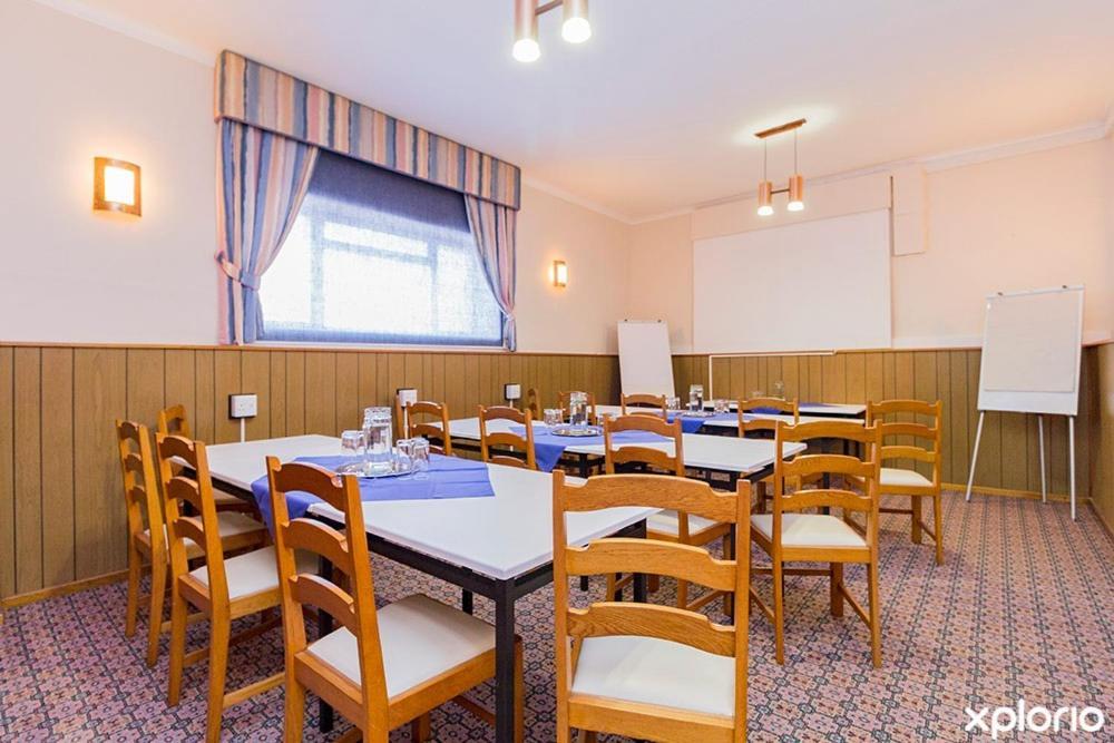 Victoria Hotel بريداسدورب المظهر الخارجي الصورة
